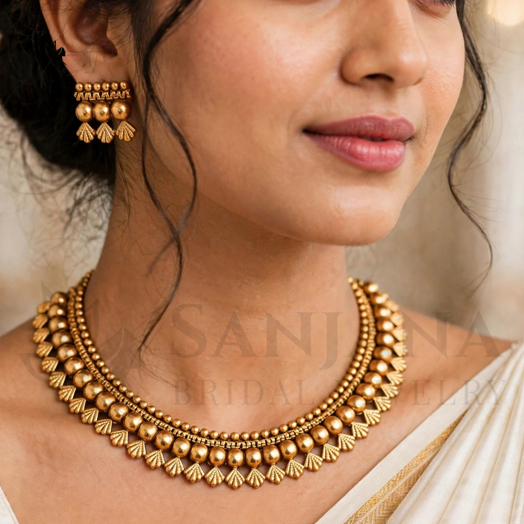 Traditional Gold-Toned Choker Necklace & Matching Earrings Set