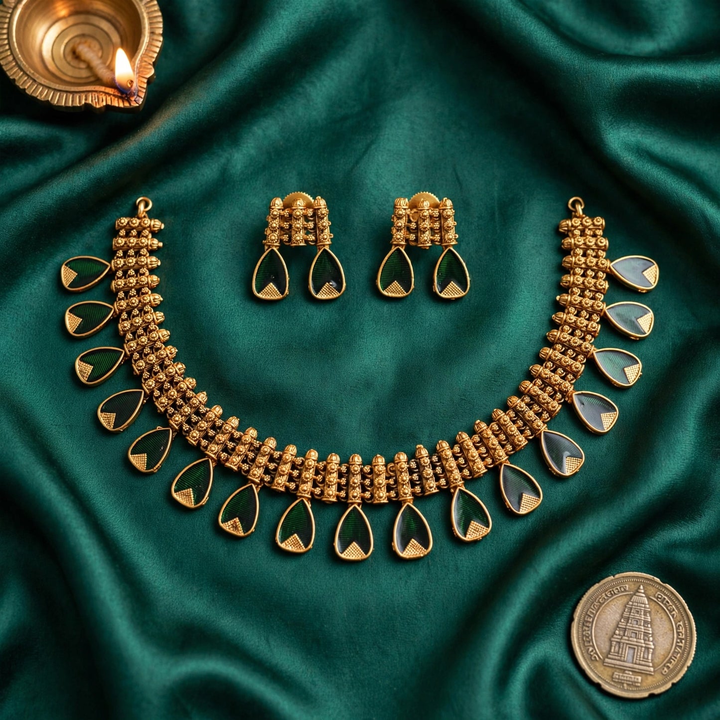 Emerald green palakka temple necklace set with matching earrings flatlay