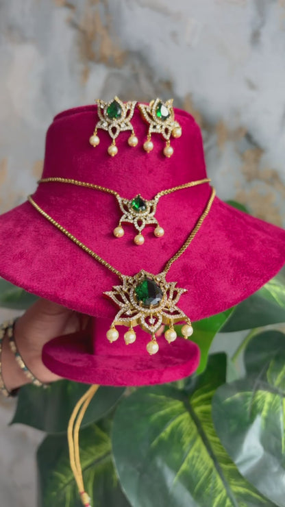 Emerald Green Stone Polki Necklace Set with Matching Earrings