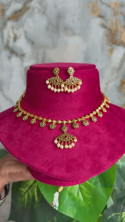Antique Gold-Plated Bridal Jewelry Set with Kundan & Bead Drop