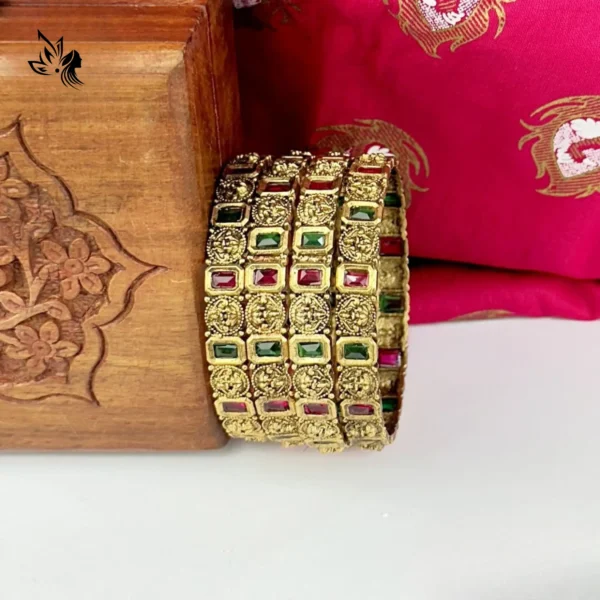 Antique‑style stone bangle - Image 2