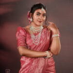 photo_6300989079805431606_y